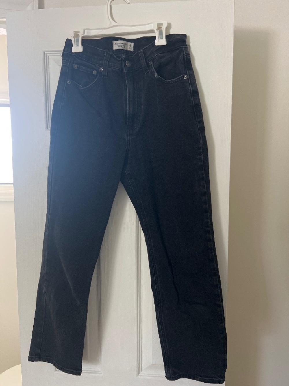 Abercrombie & Fitch The Ankle Straight Ultra High Rise 27/4s